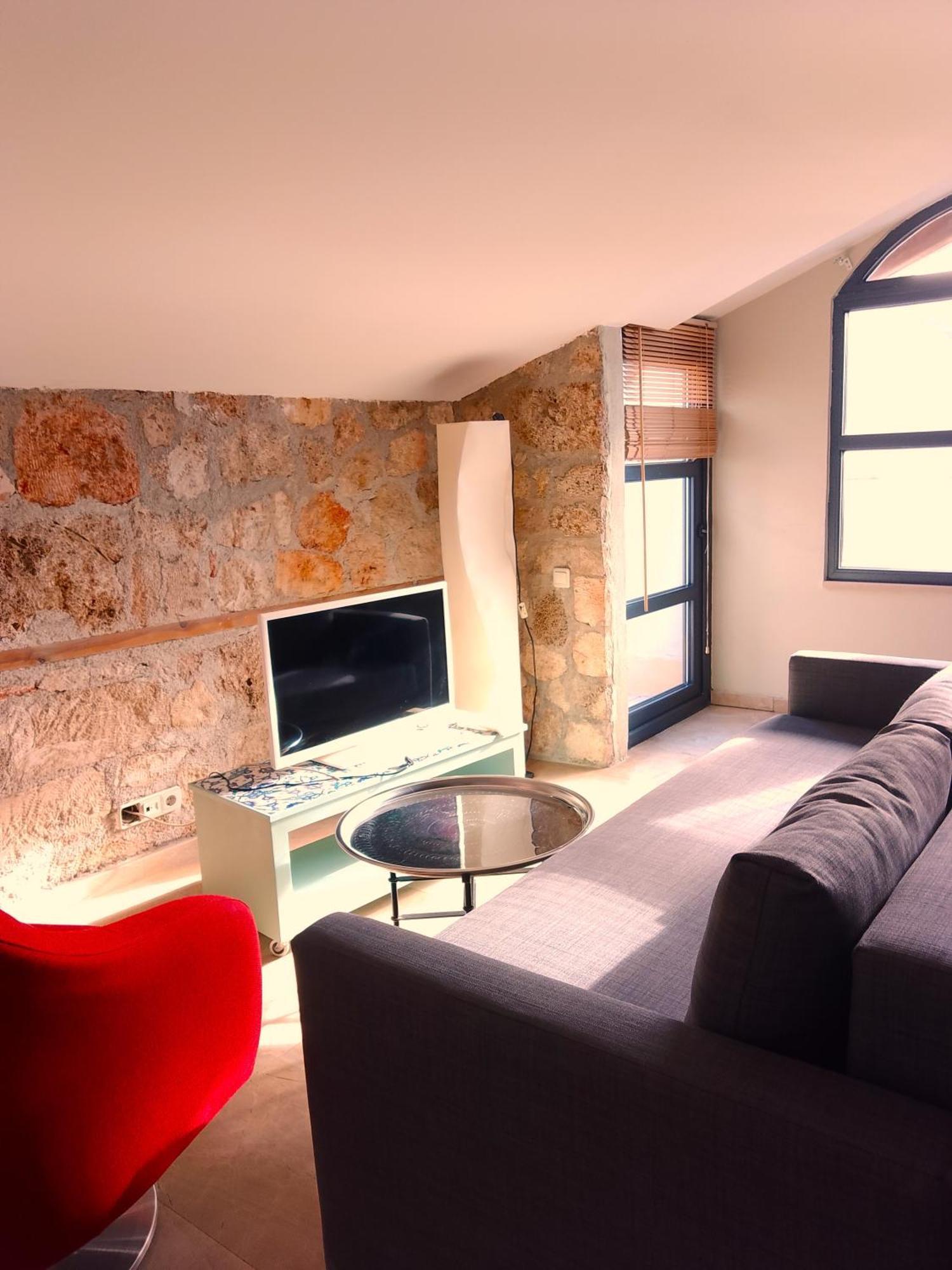 Spectacular Penthouse With Terrace Near Hadrian's Gate Pansiyon Antalya
